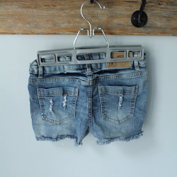 Silver Jeans Size 7 Jean Shorts Distressed - Picture 2 of 2